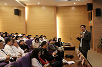 Prof. Joseph Sung exchanges views with participants